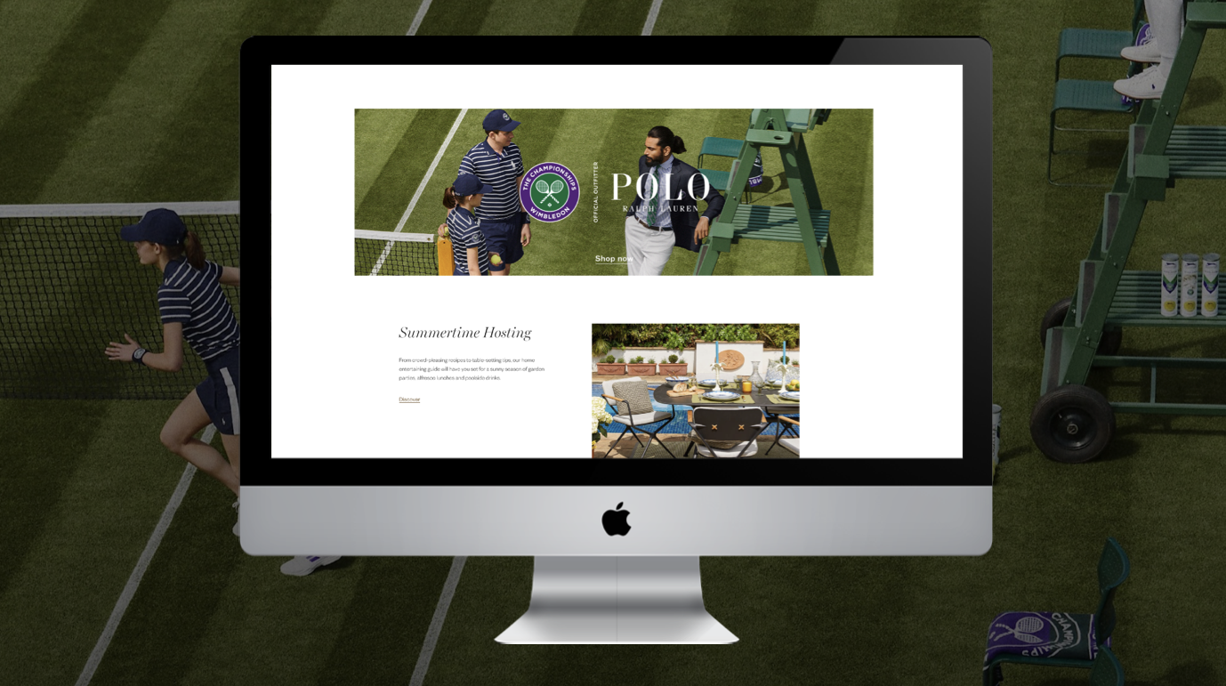 دمية دب أنيقة